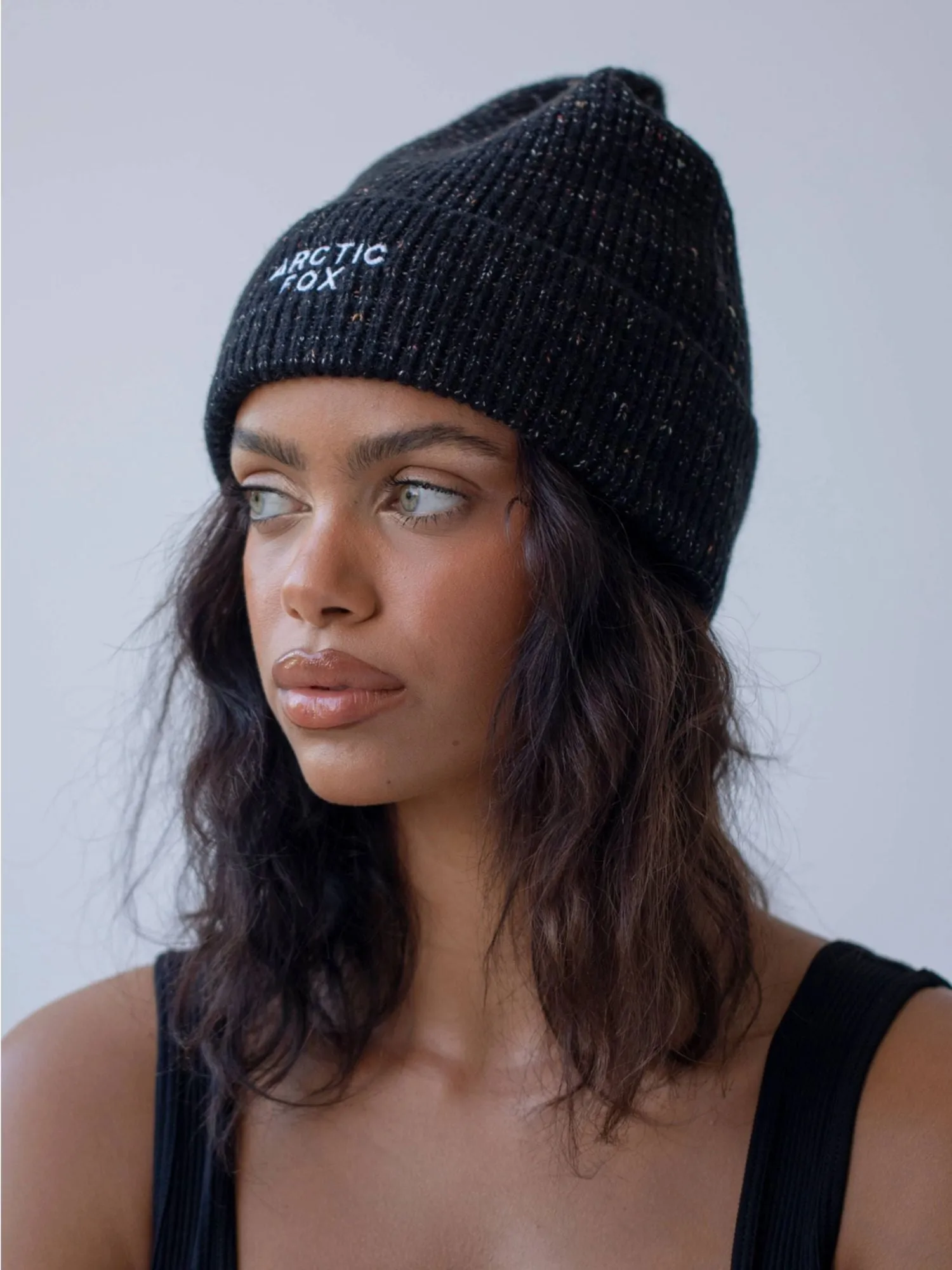 Arctic Fox Embroidered Wool Blend Beanie (Midnight)