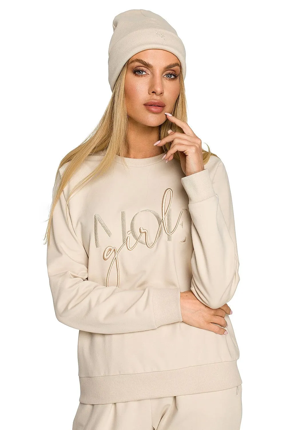 Autumn Chic Embroidered Knit Beanie