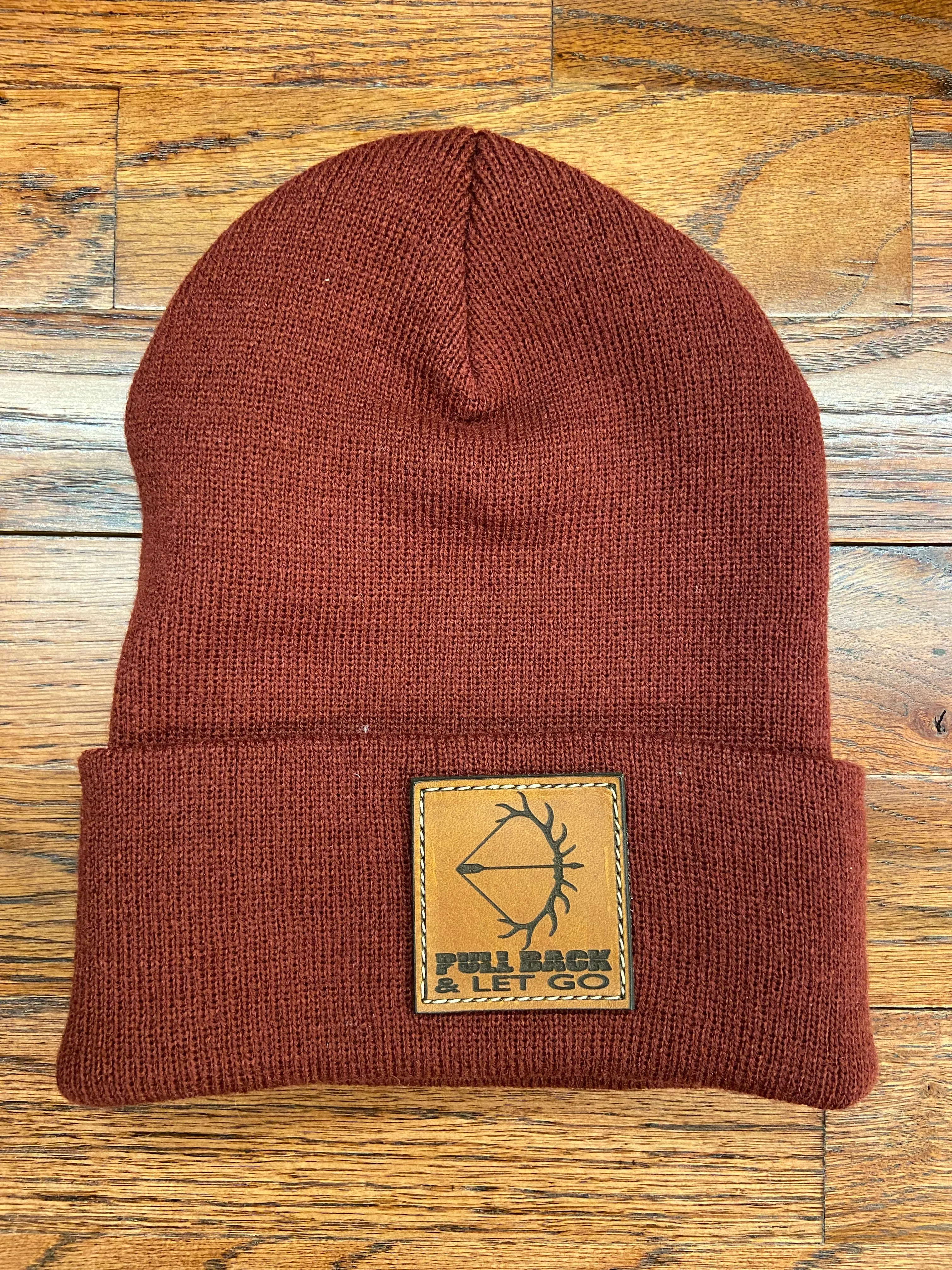 BEANIE • CRANBERRY