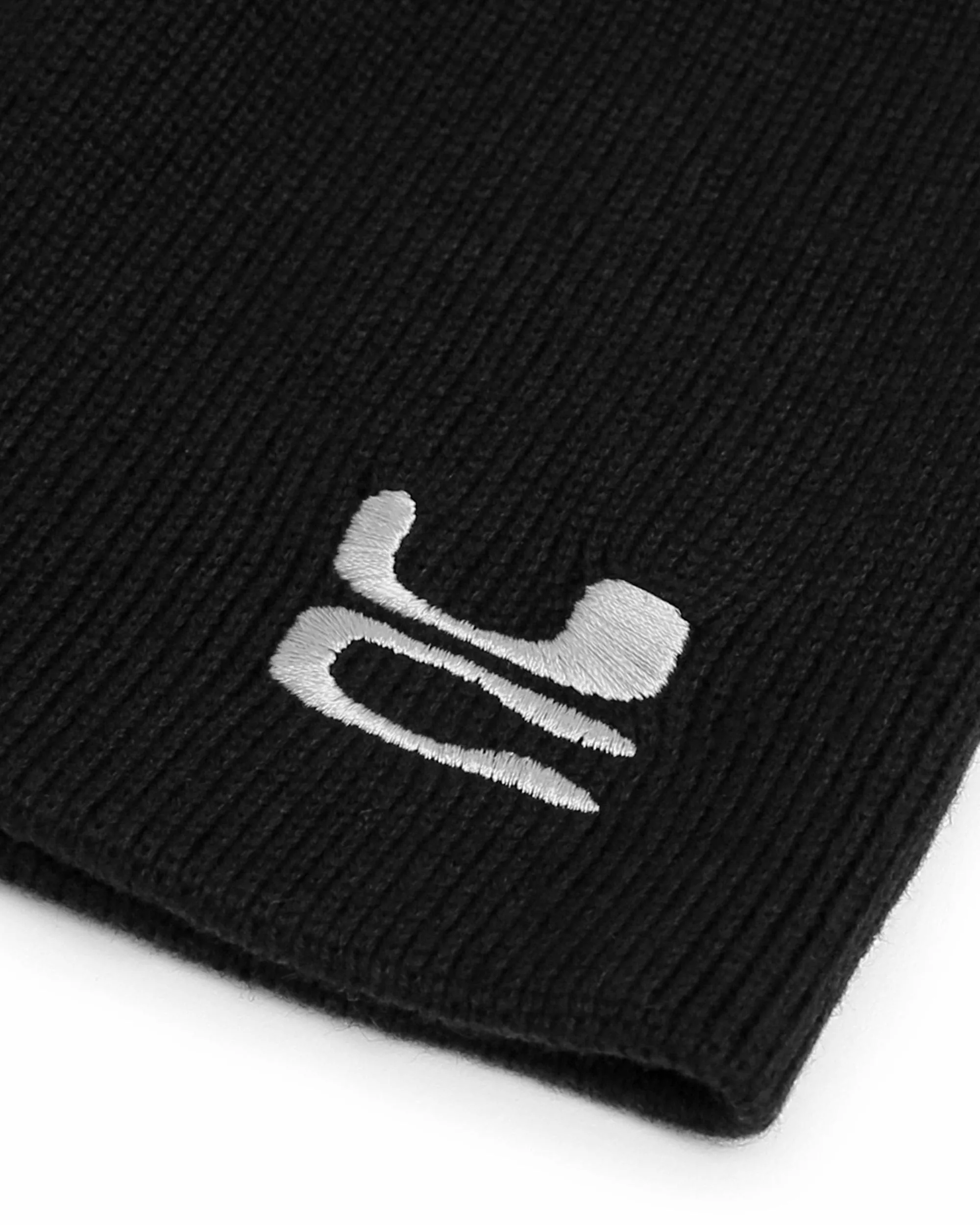 BEANIE / UC / NO CUFF / BLACK