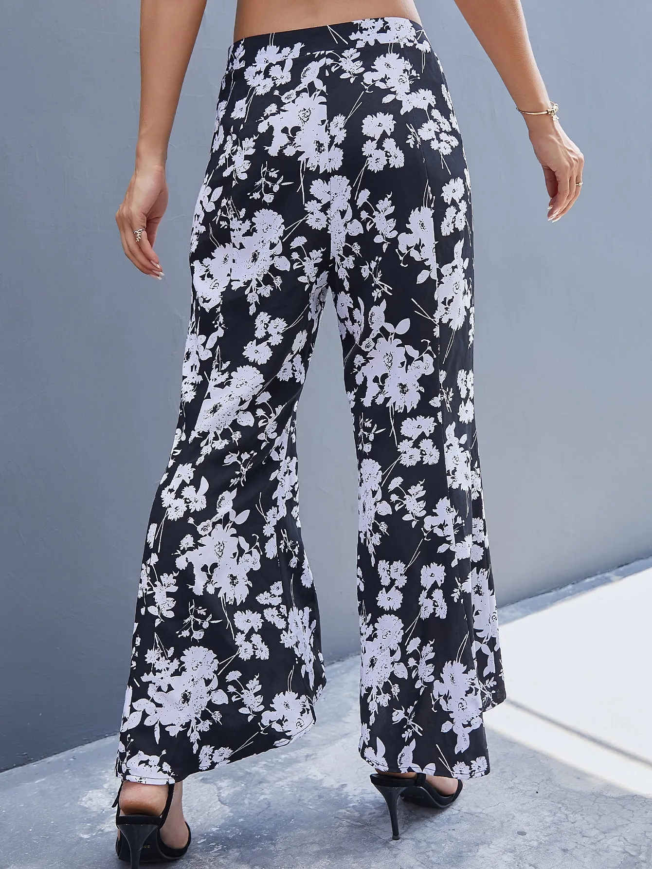 Boho All Over Print Zipper High Waist Cropped Women Pants