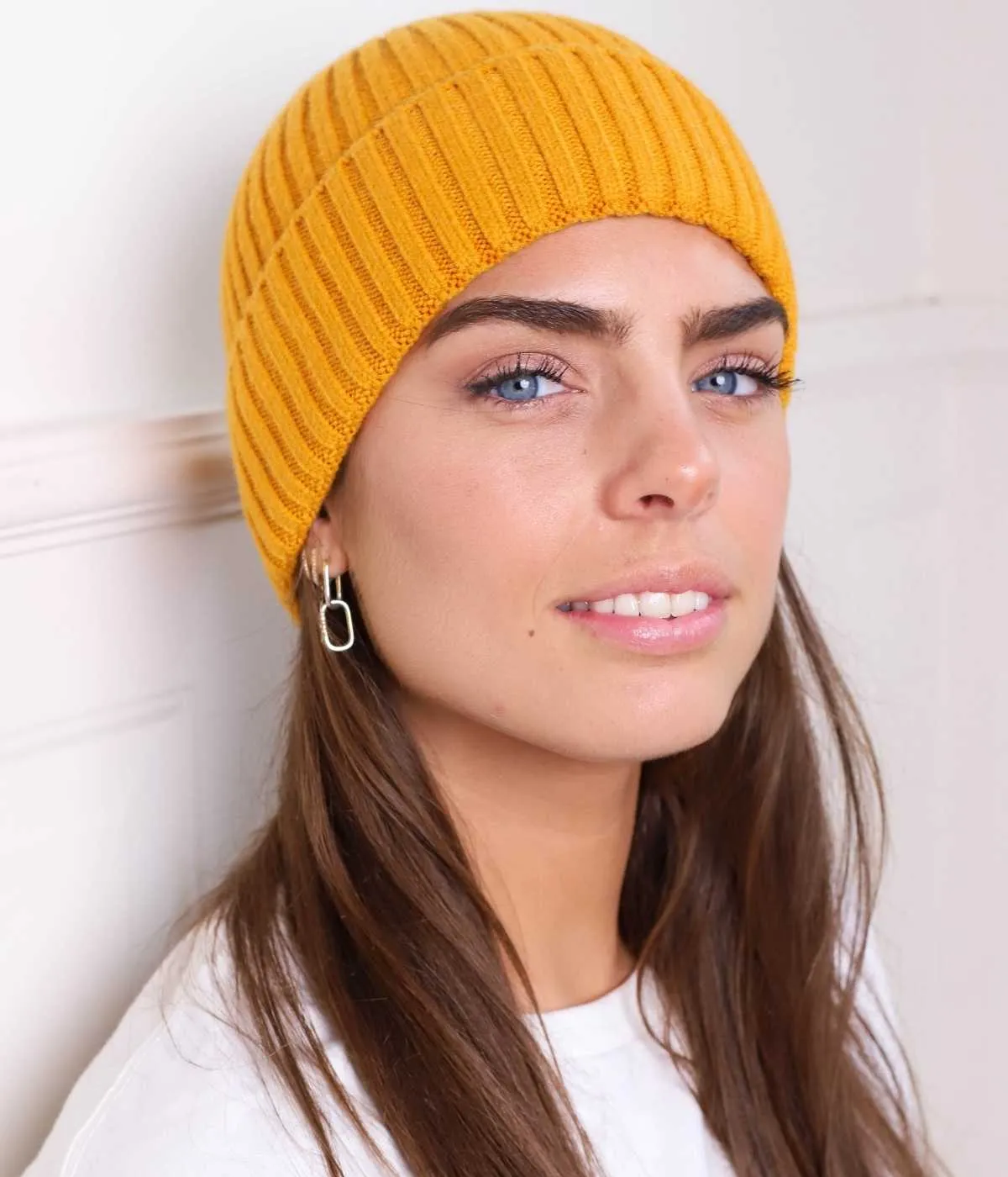 CABLE BEANIE.