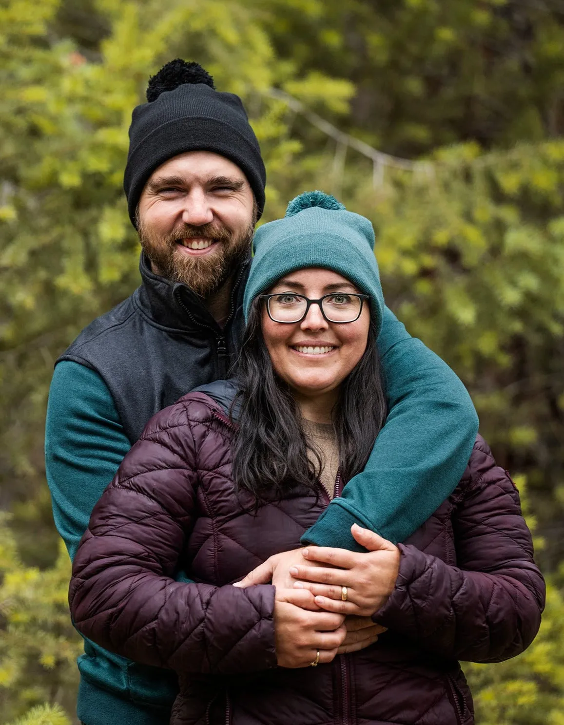 CANADA-MADE RECYCLED CUFFED POM BEANIE