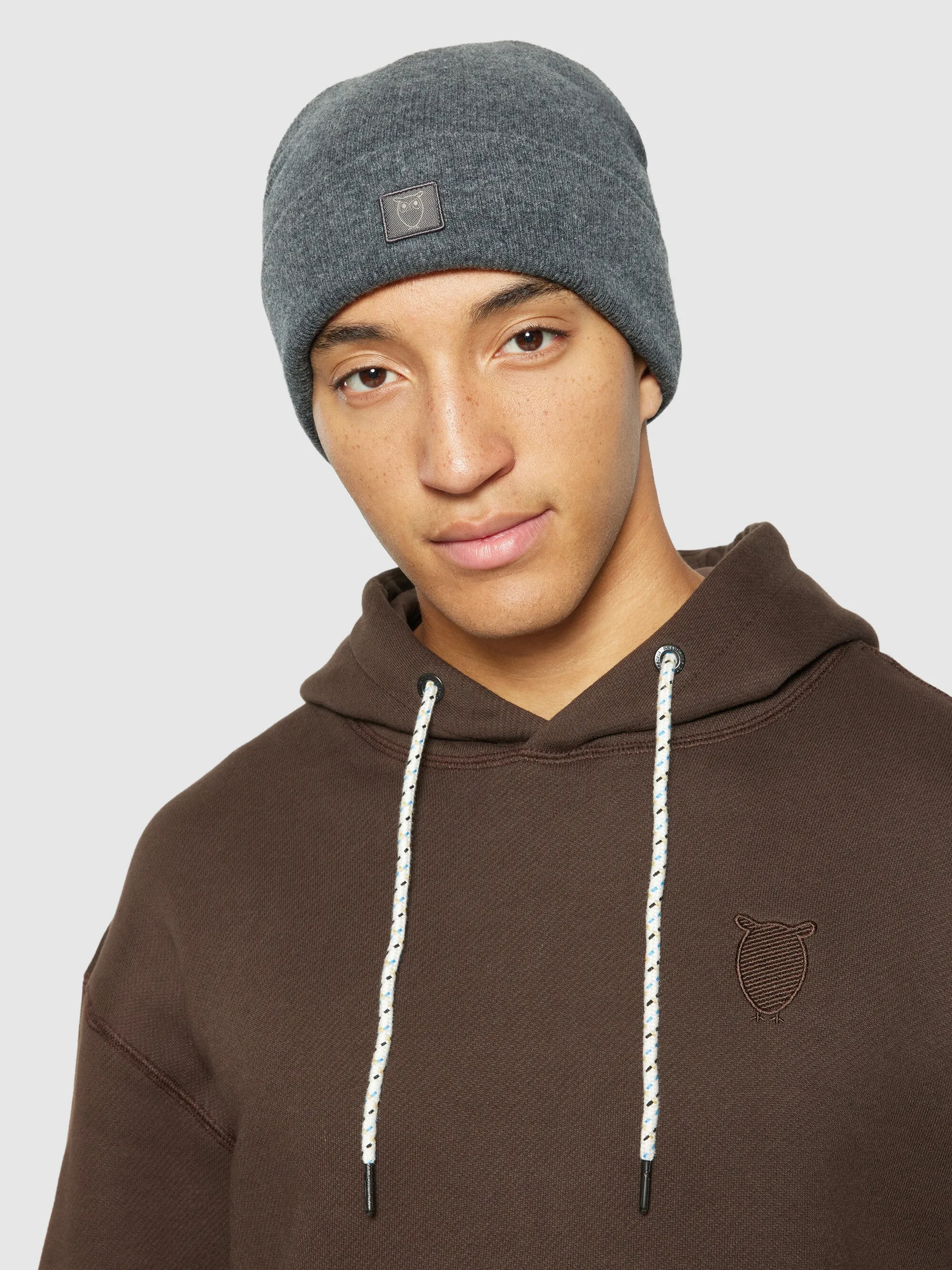 Dobbeltlags uld hue - Dark Grey Melange
