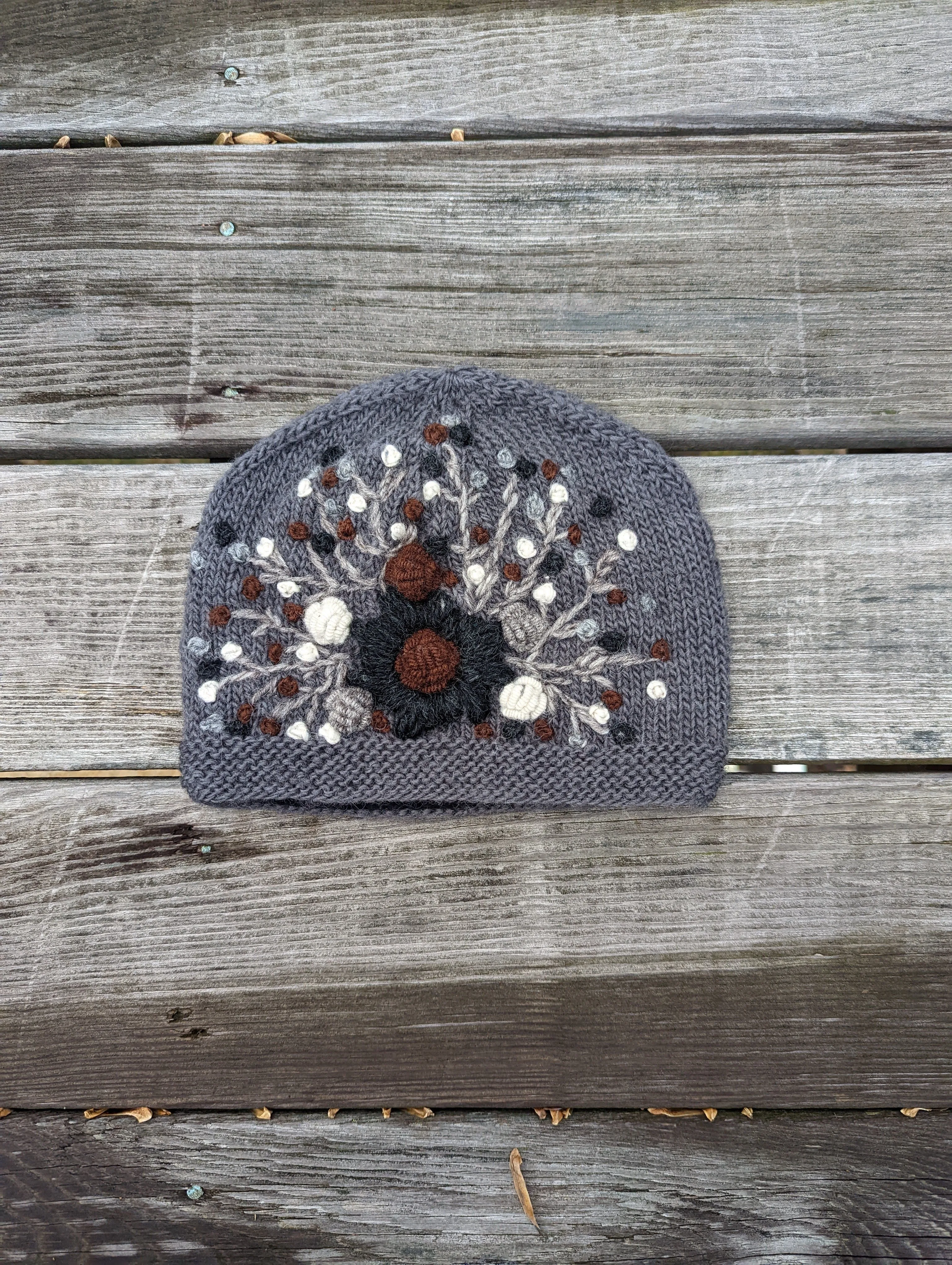 EMBROIDER BUD BEANIE
