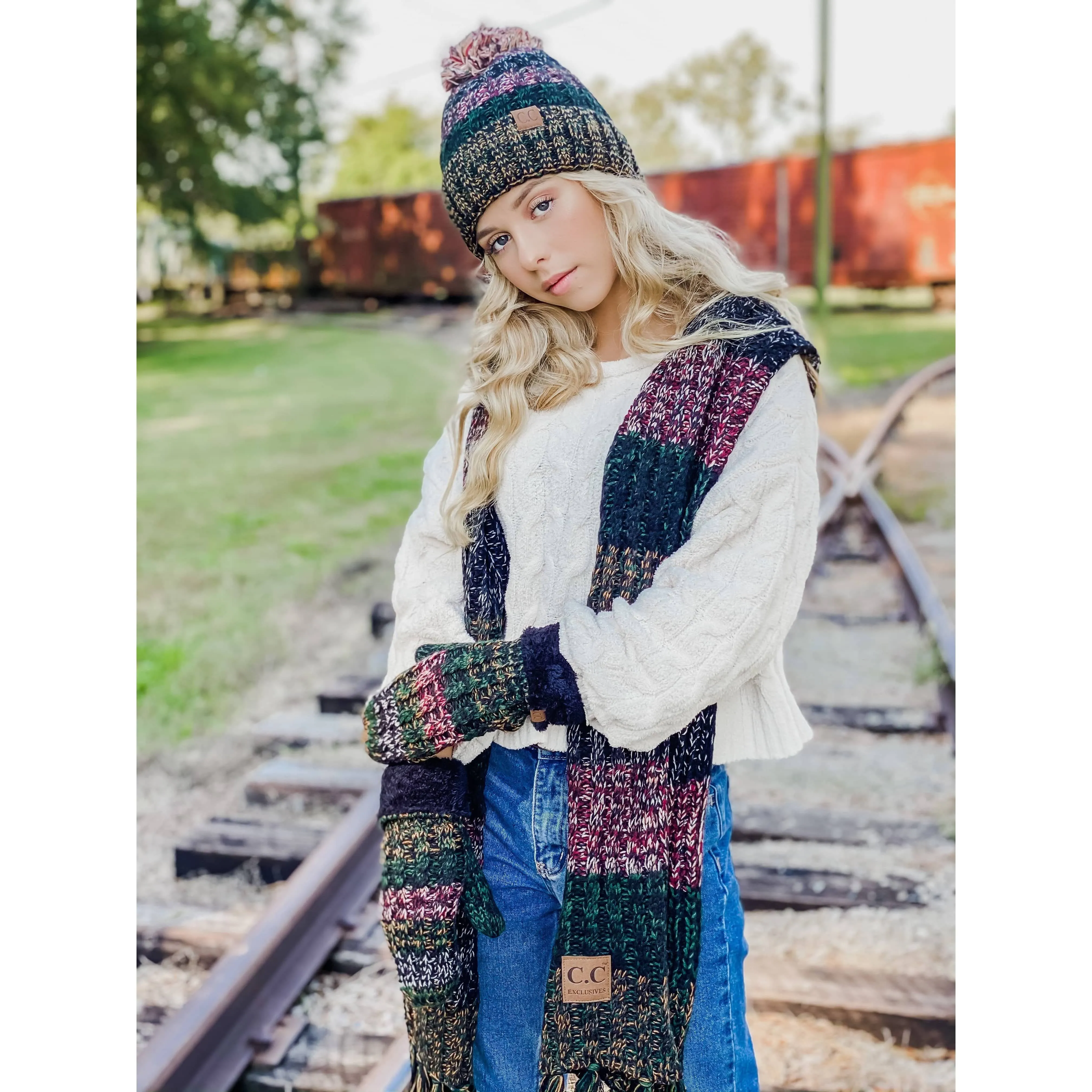 Fuzzy Lined Tri-Color Pom CC Beanie HAT1816
