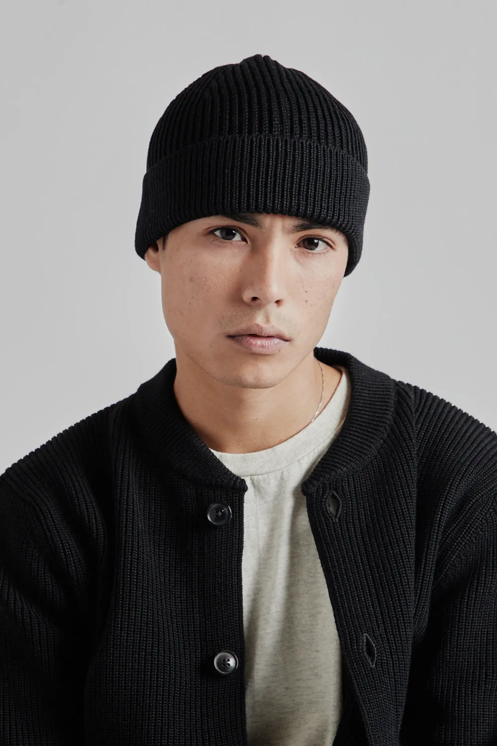 Medium Beanie - Black