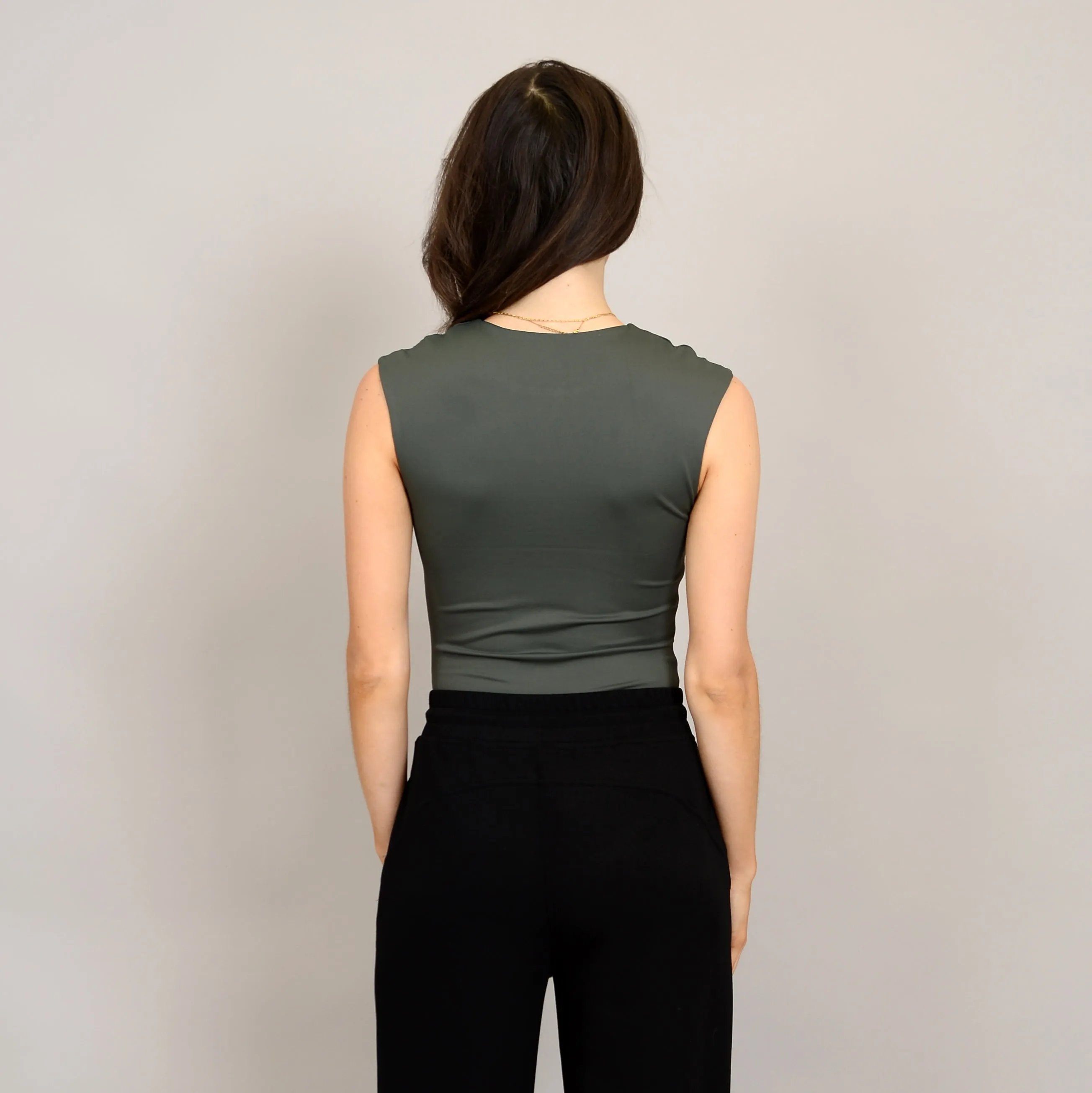 SECOND SKIN BY RD STYLE WOMEN'S ROXI SLEEVELESS CREWNECK BODYSUIT- DK IVY