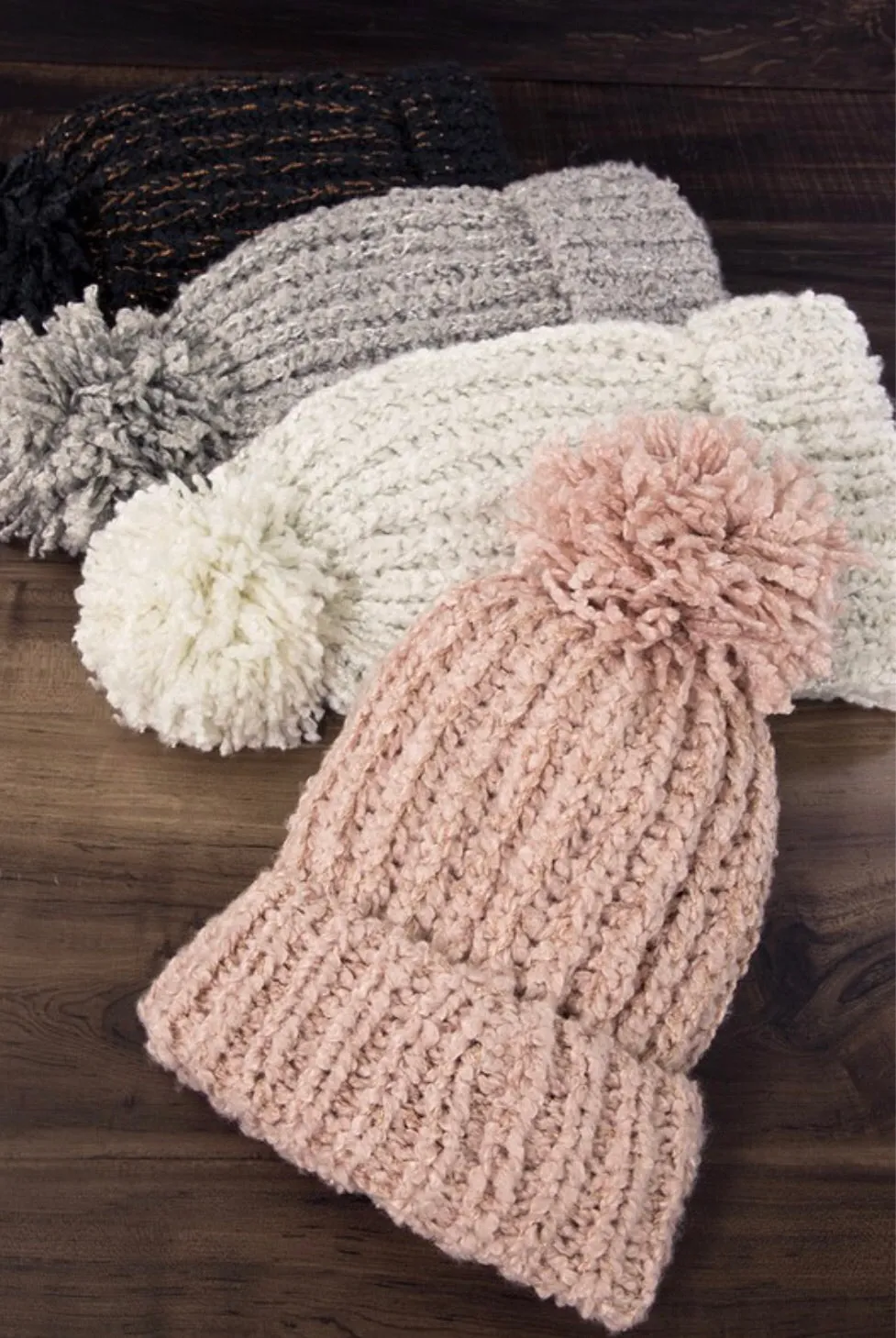 SHIMMERING LUREX BEANIE