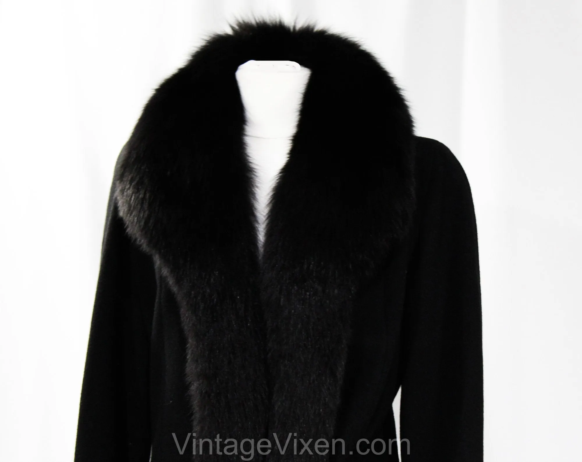 Size 10 Black Coat with Posh Fox Fur - 1990s Designer Albert Nipon - Medium Lambs Wool Overcoat - Gorgeous Glamorous Street Chic - Bust 37.5