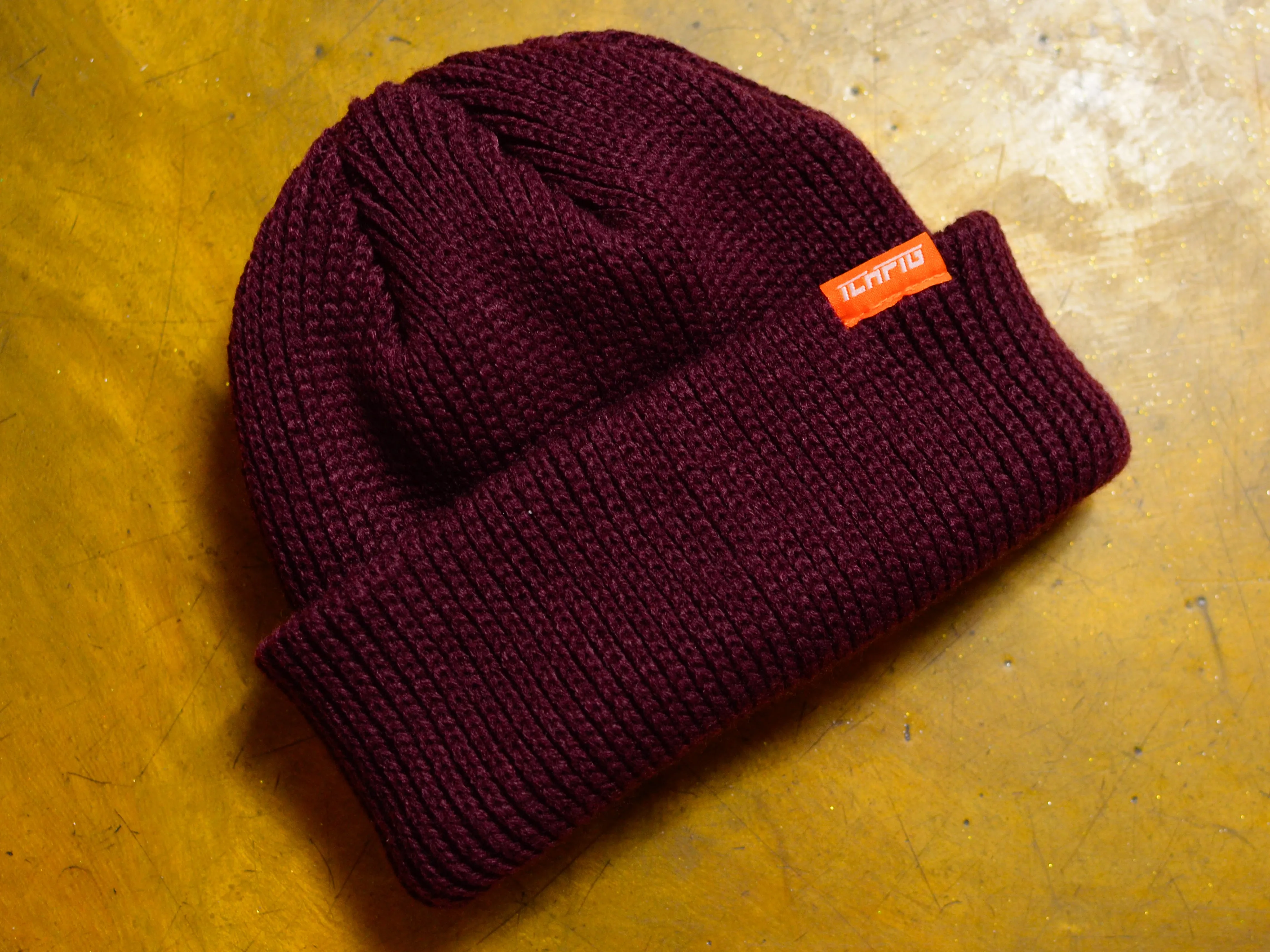 Strike Southy Beanie - Plum