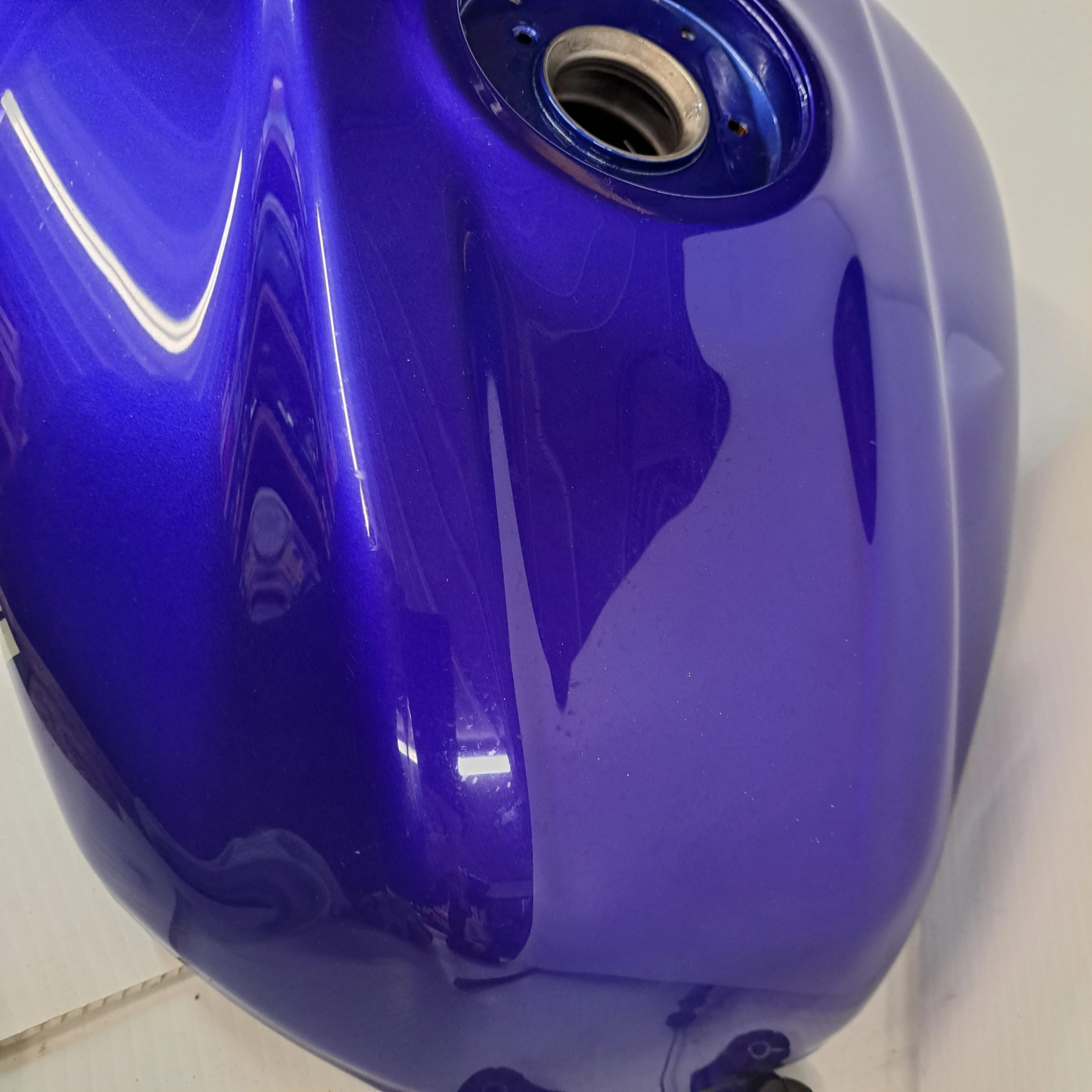 SV1000 Gas Tank
