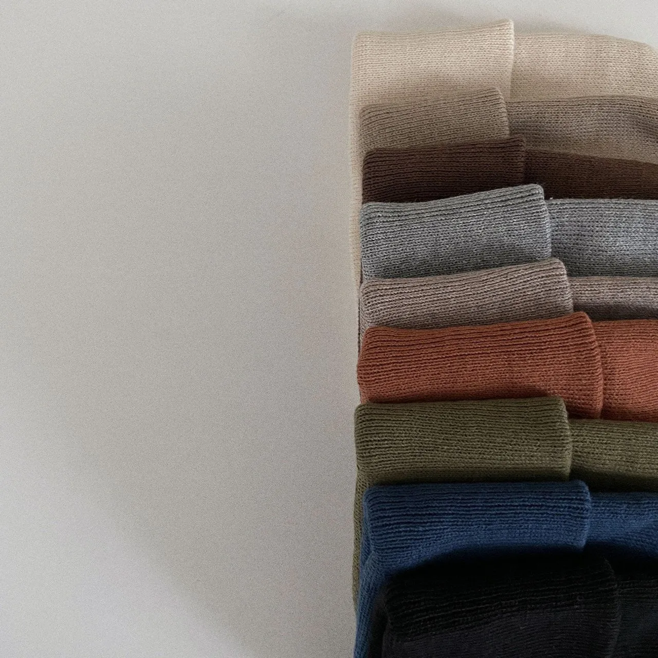 The Classic Beanie - 9 Colors