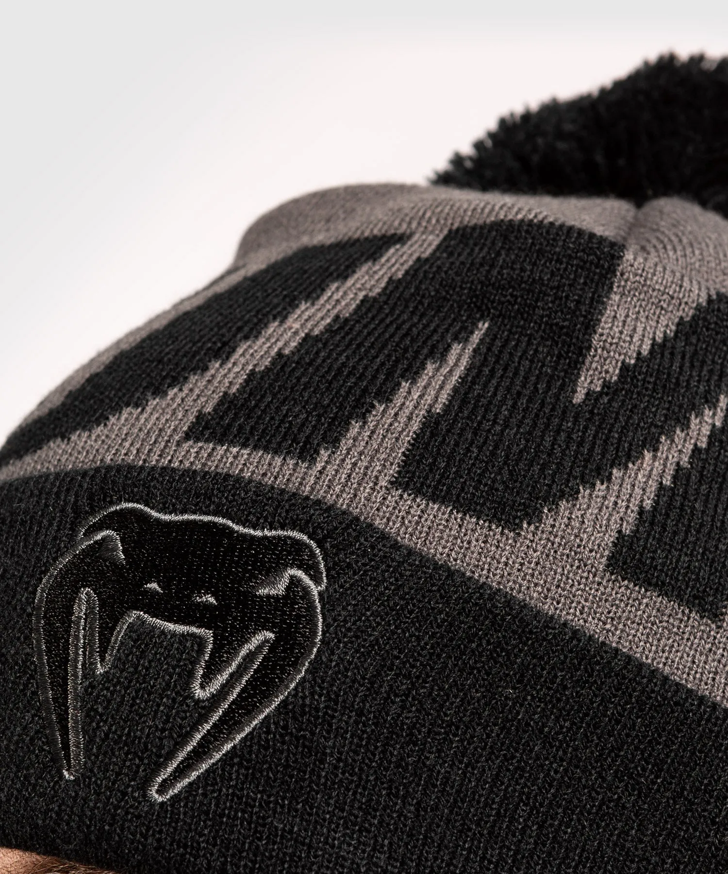 Venum Elite Beanie with pompom - Grey/Black