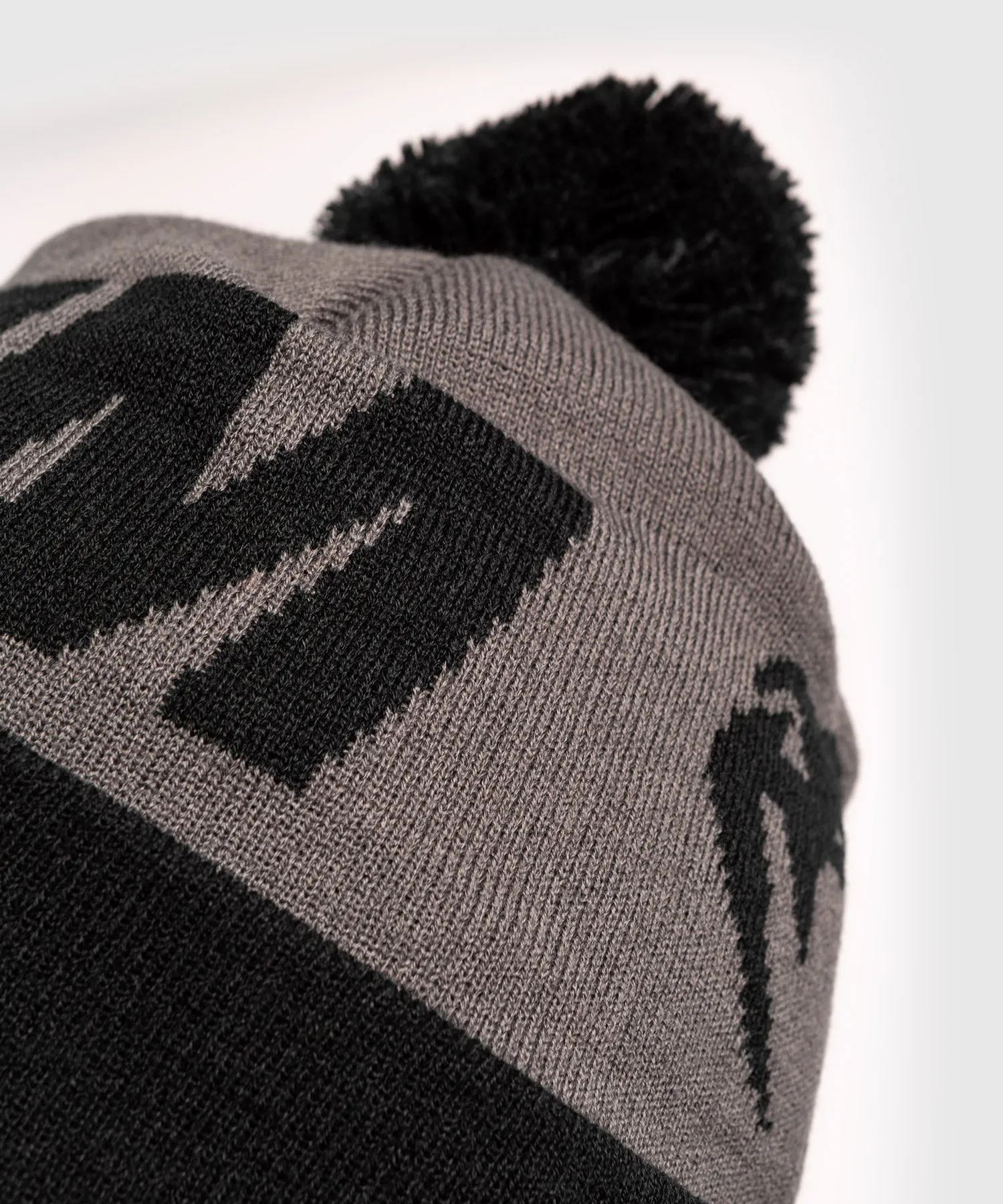 Venum Elite Beanie with pompom - Grey/Black