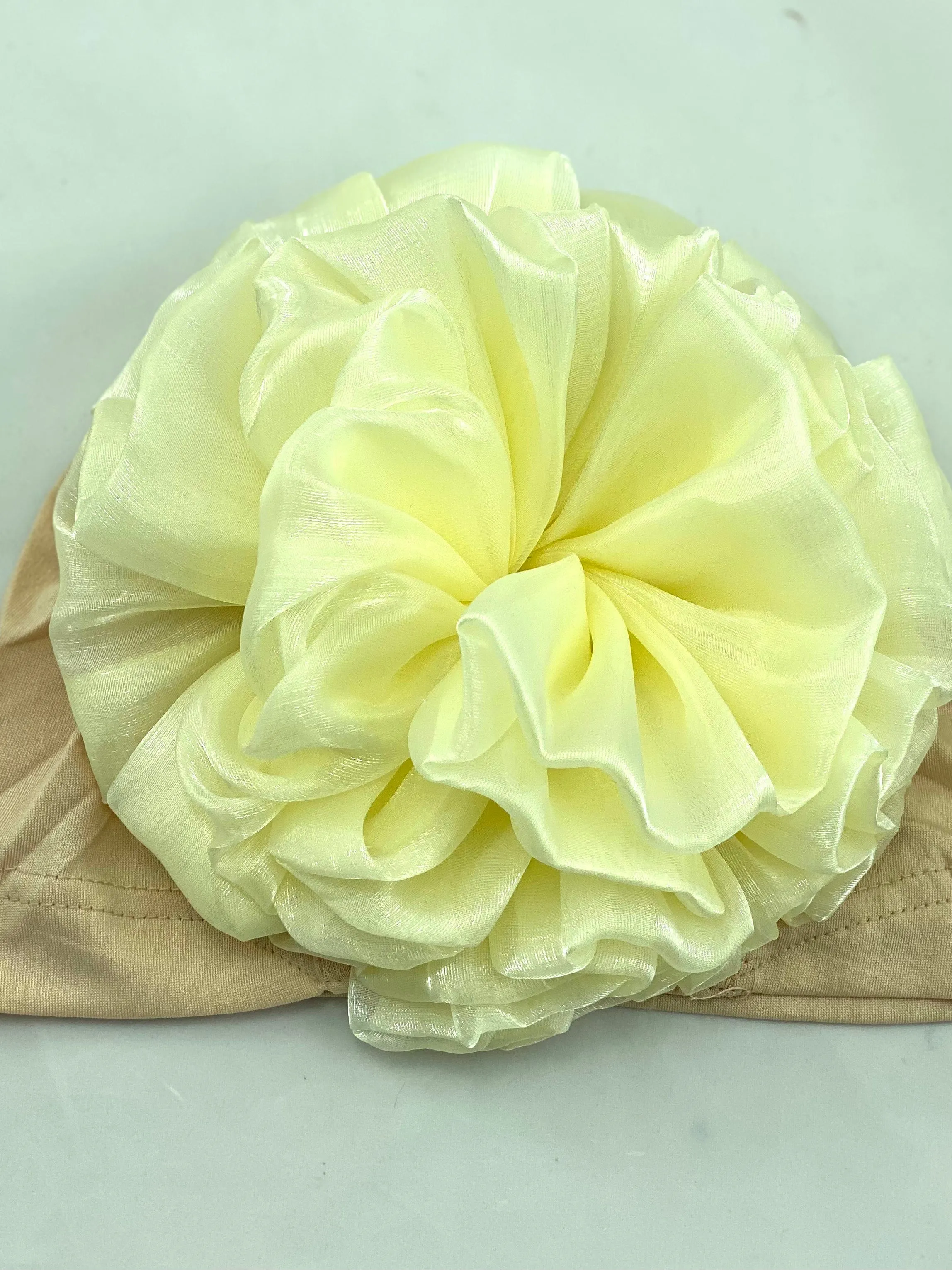 Volumizing Scrunchie Cap - Nude