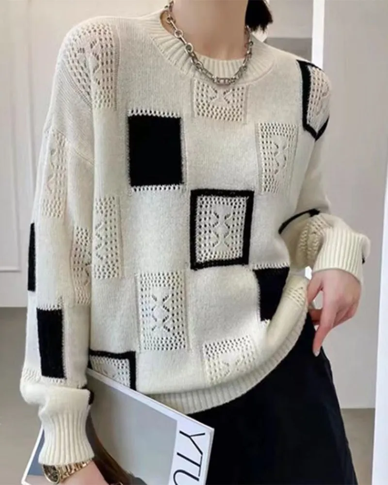 Women's Geometric Vintage Patchwork Jumper  | Ideal for Autumn/Winter
